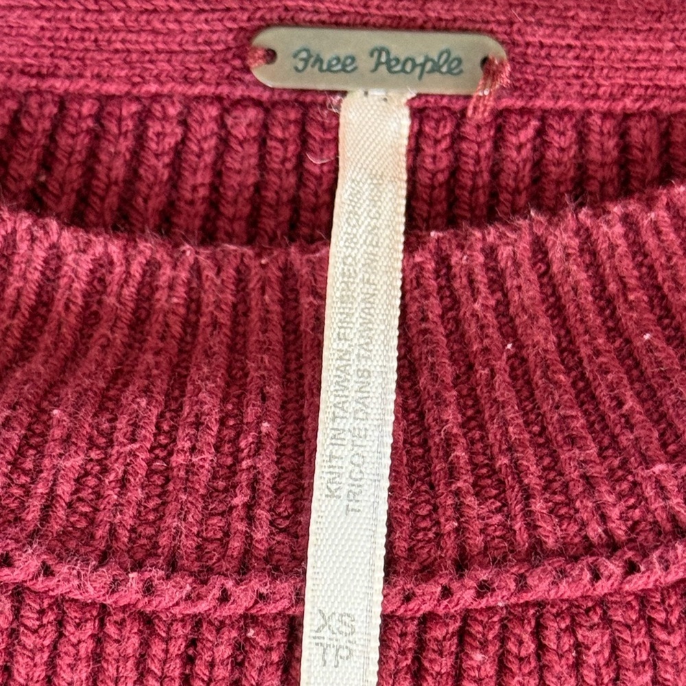 Free People Oversized Colorblock Knit Sweater Burgundy Peach Gray XS Boho Indie - Picture 8 of 10